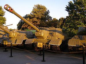 Isu122S kiev.jpg